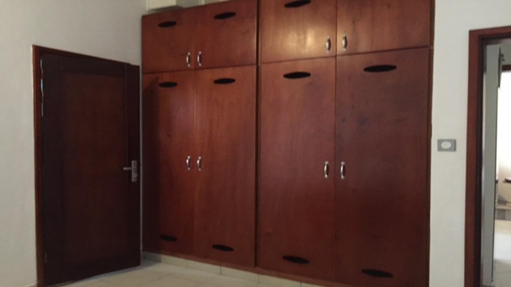 Le Buffle Noir Appart D'Hotes دوالا المظهر الخارجي الصورة